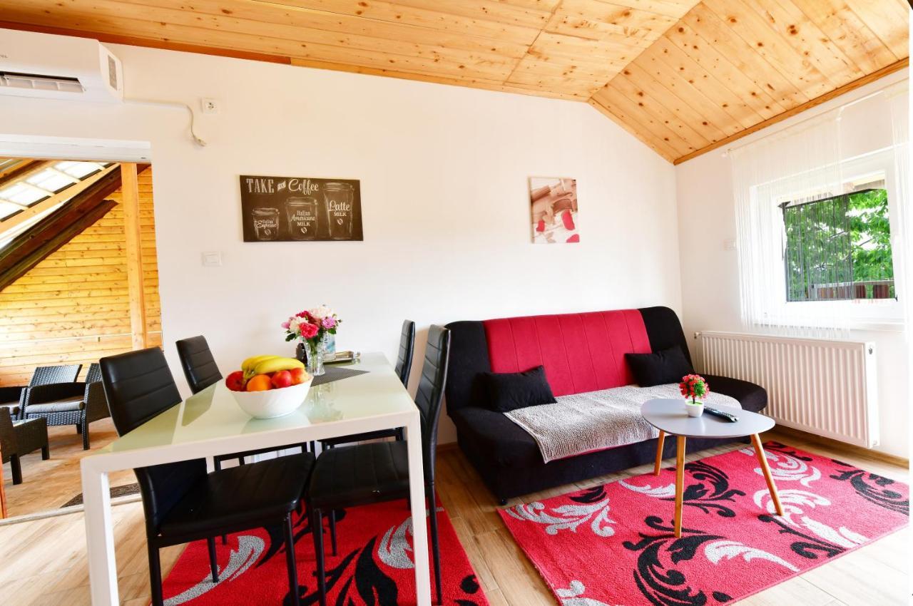 Apartments Laura غاكوفيتسا المظهر الخارجي الصورة